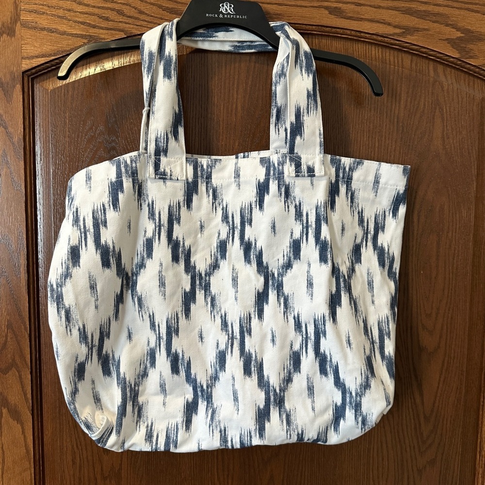 PAIGE Denim Tote‎ Bag White Blue Ikat Pattern Carryall Shoulder Handbag